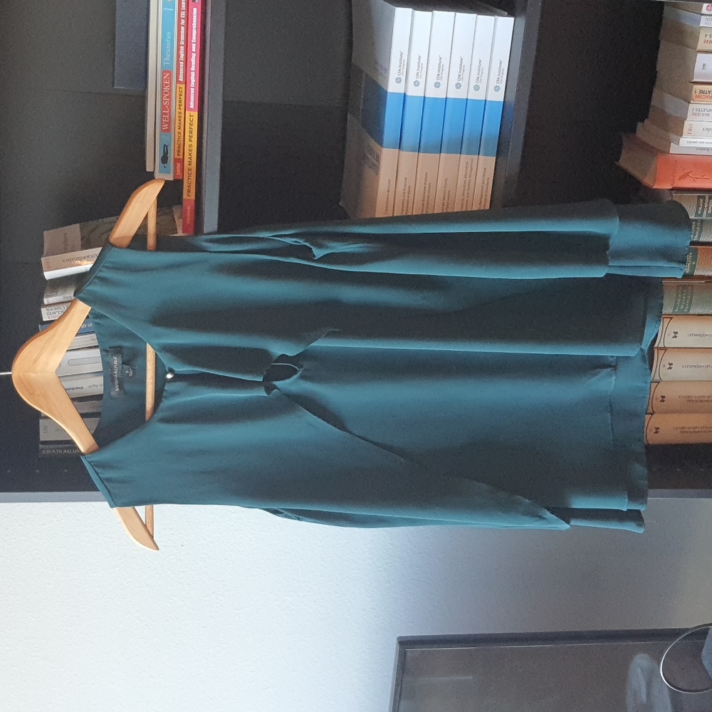 Banana Republic dark green top, size S